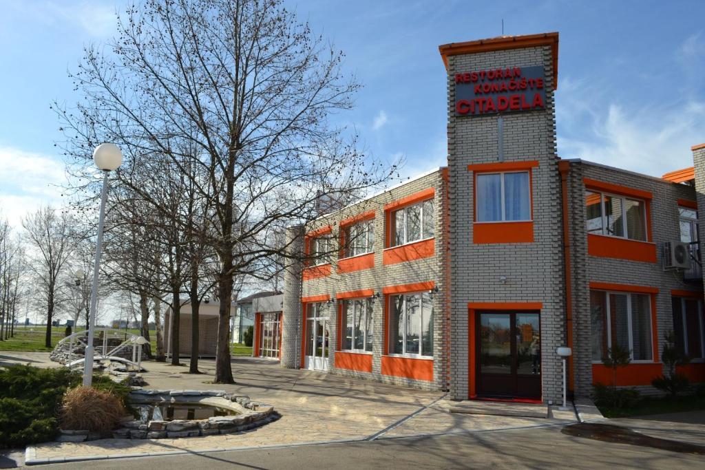 Motel Citadela 023 Zrenjanin Exterior foto