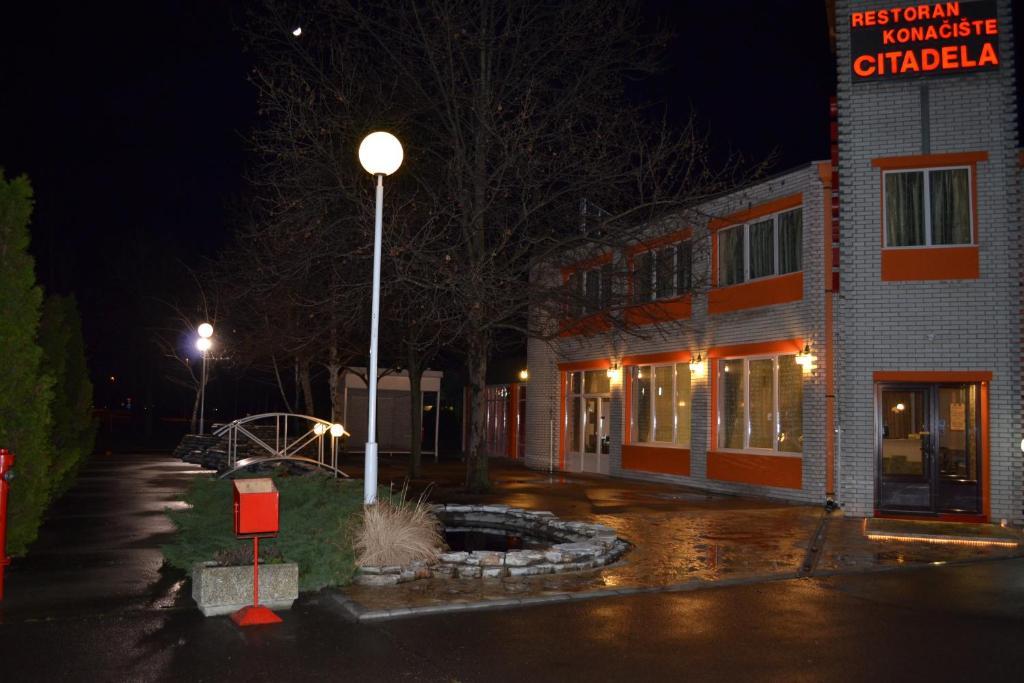 Motel Citadela 023 Zrenjanin Exterior foto